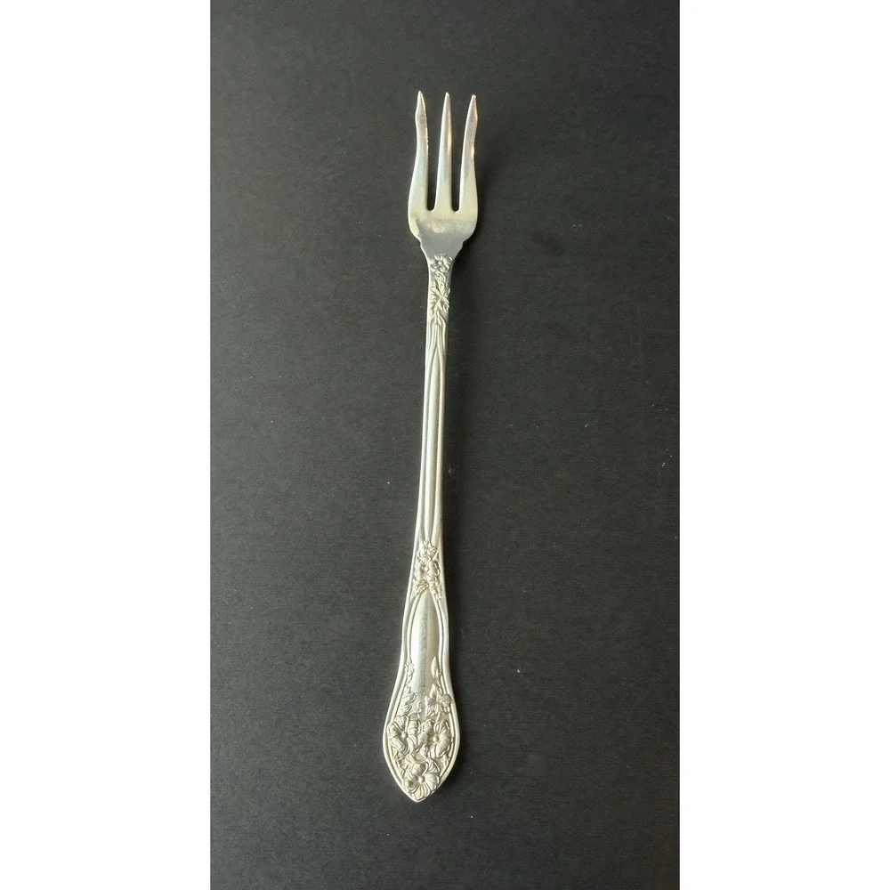 FAIRFIELD One Pansy Floral Seafood Cocktail Fork Silver Plate 1913